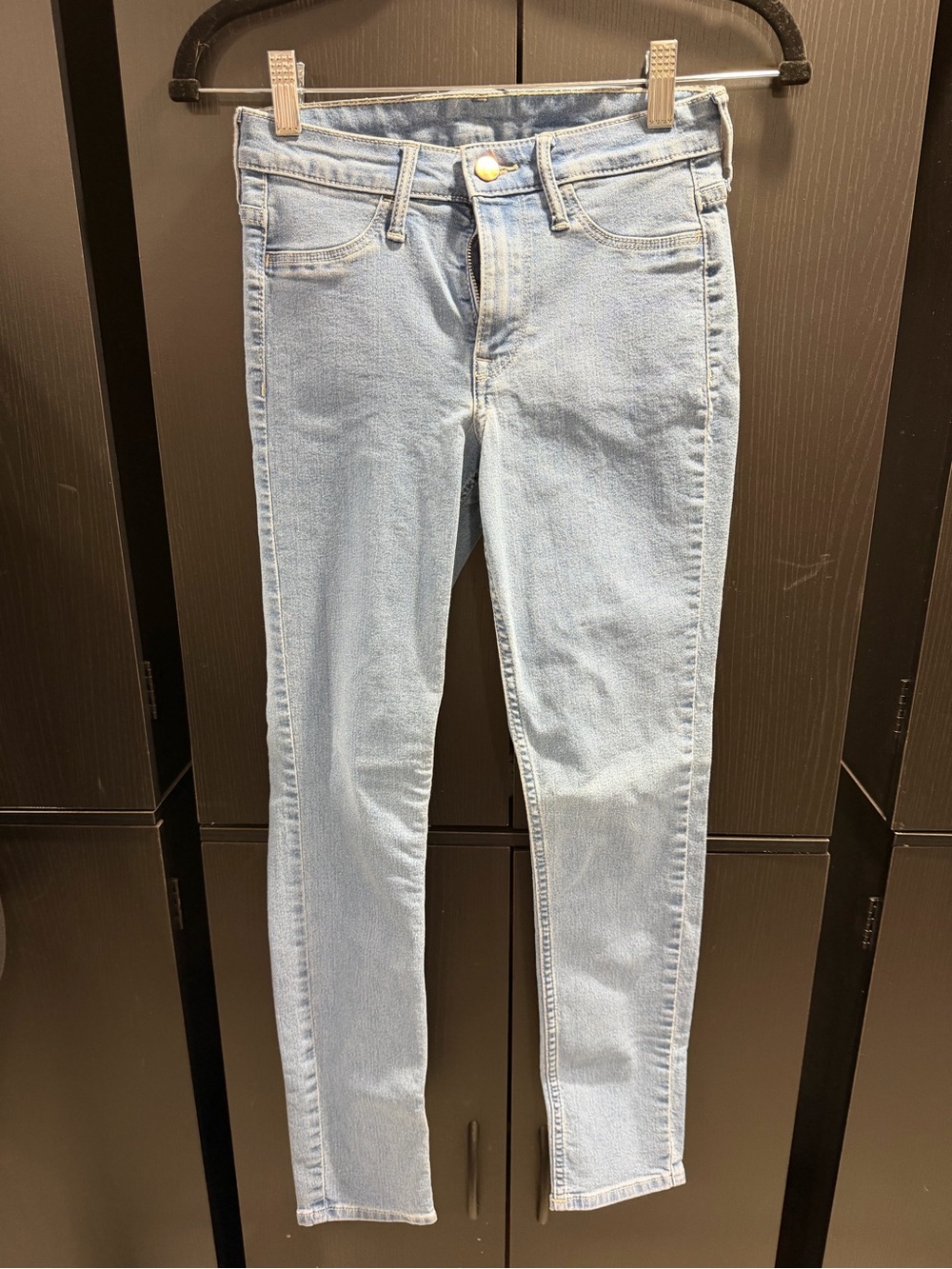 Slim High-Rise Light Blue Skinny Jeans
